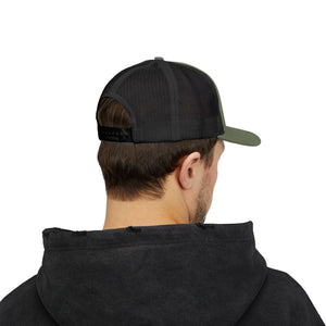 American Flag Snapback Trucker Cap — Distressed USA Patriotic Hat